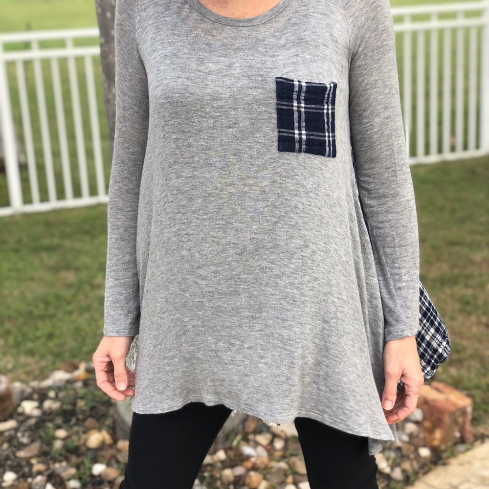 Easel plaid pocket tunic